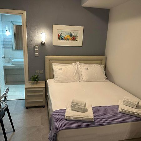 Avra Comfort Rooms Nea Poteidaia Ngoại thất bức ảnh