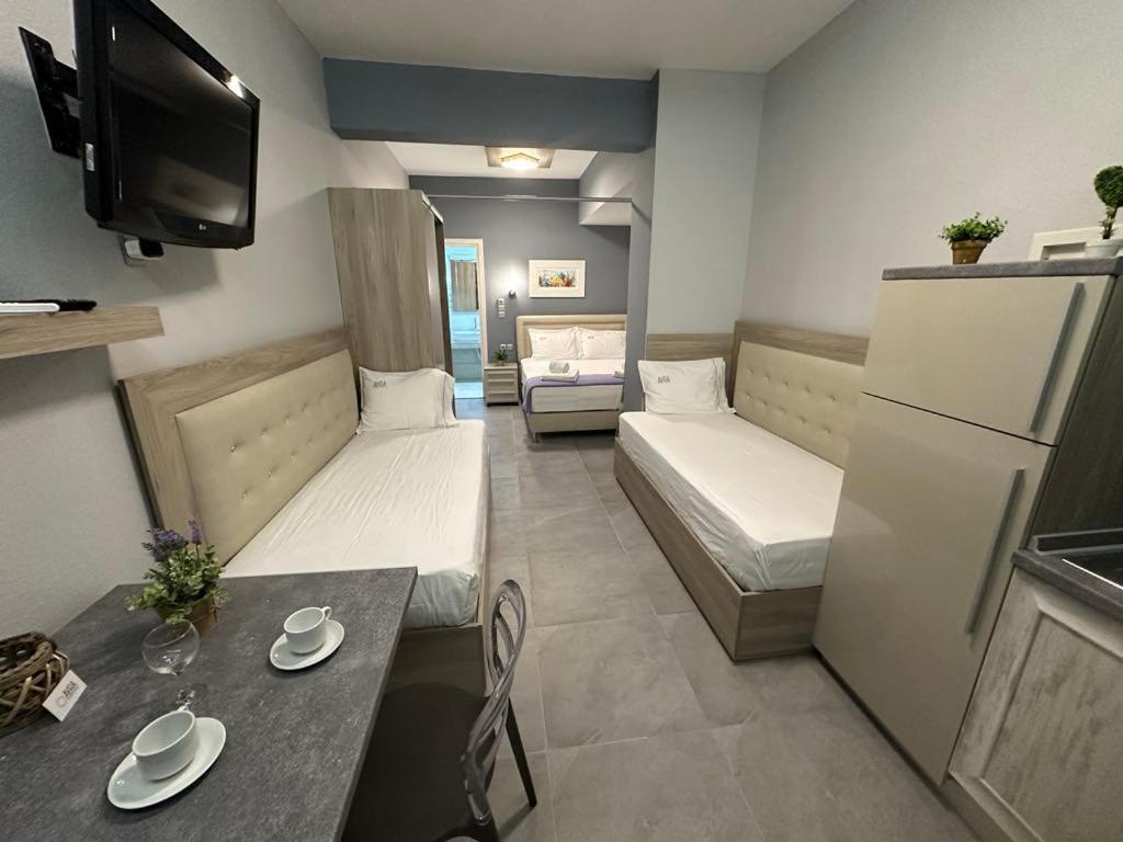 Avra Comfort Rooms Nea Poteidaia Ngoại thất bức ảnh