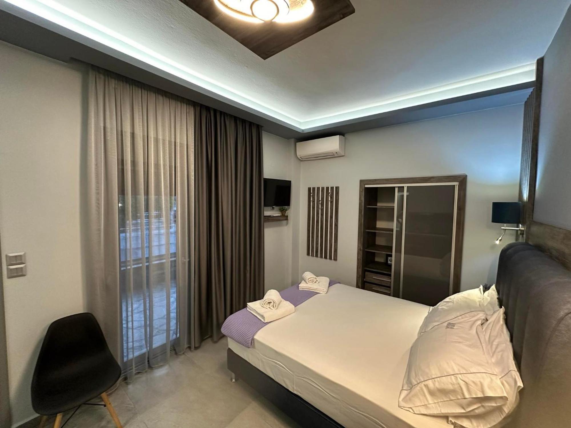 Avra Comfort Rooms Nea Poteidaia Ngoại thất bức ảnh