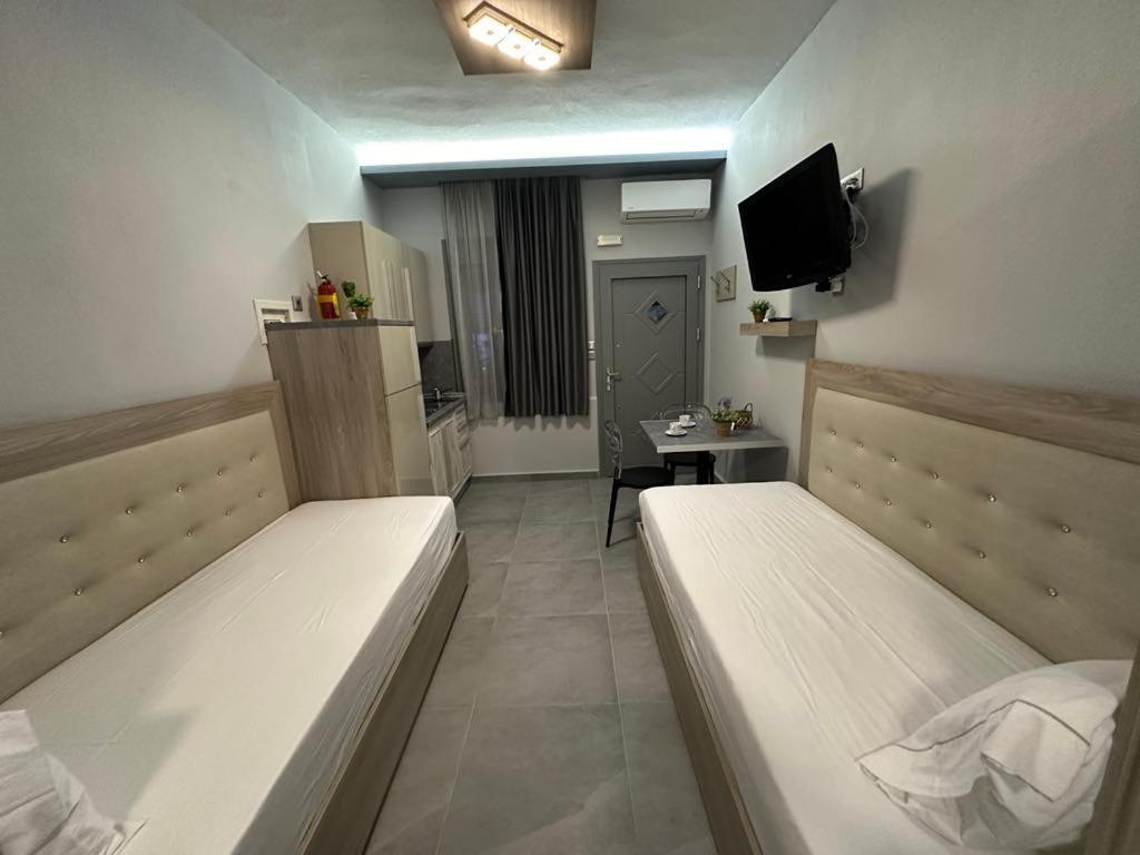 Avra Comfort Rooms Nea Poteidaia Ngoại thất bức ảnh