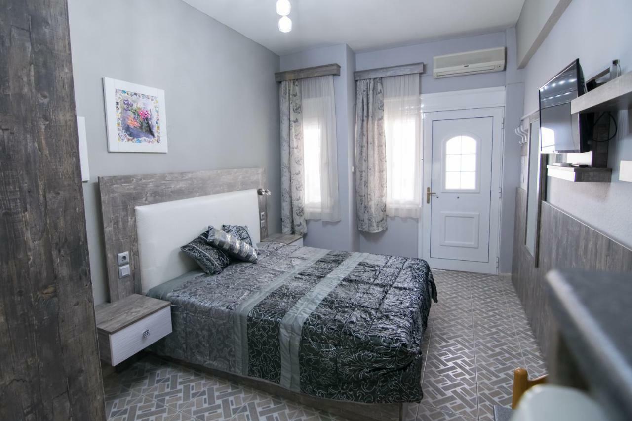 Avra Comfort Rooms Nea Poteidaia Ngoại thất bức ảnh